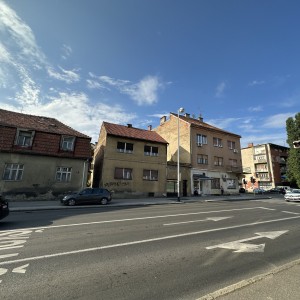 Prodaje se kuća s dvorištem u Ilici, Zagreb
