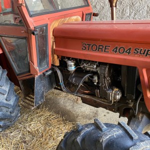 Traktor Štore 404