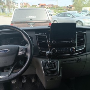 Ford Transit Custom 2.0 TDCi dupla kabina limited edition