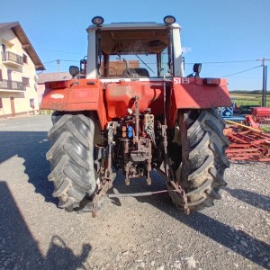 Traktor Steyr 8100