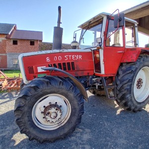 Traktor Steyr 8100