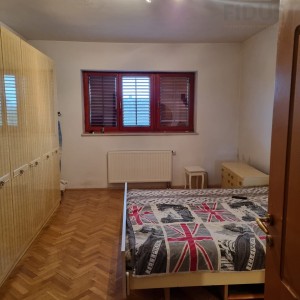 Poslovno stambena zgrada - Uglješ