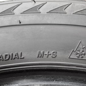 Gume zimske Bridgestone Blizzak LM-25 M+S 195/60 R16 89H