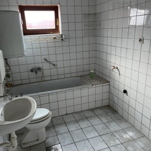 Poslovno - stambena zgrada - Vinkovci