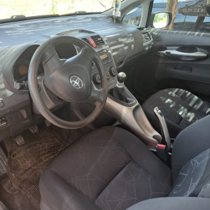 Osobni automobil