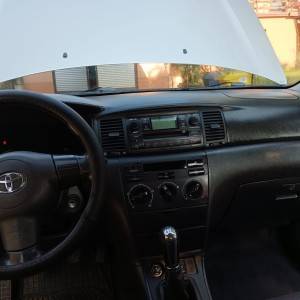 Prodajem Toyotu Corollu