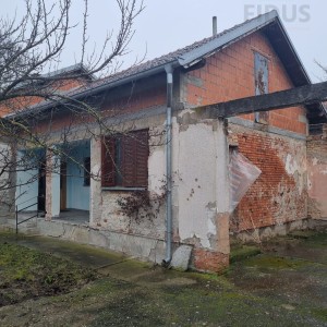 Kuća prizemnica - Đeletovci