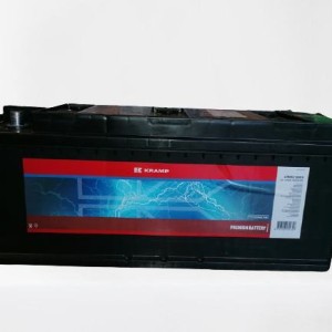 AKUMULATOR 12V 135AH 1000A