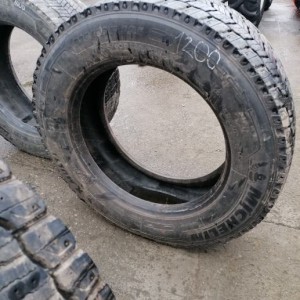Gume Michelin 295/60/22,5 cjelogodišnja 2 kom - CIJENA PO KOMADU!