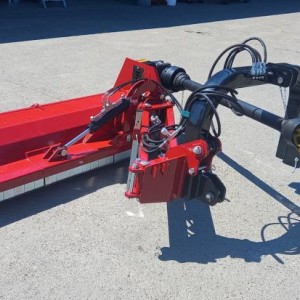 MALČER NA RUCI AGROPROFI BCR 180