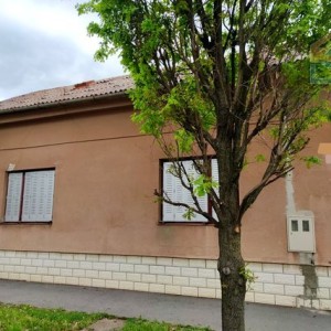 Kuća za renoviranje - Beli Manastir