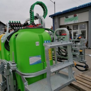 Prskalica 800L, 12m grane - stalni tlak - NOVA
