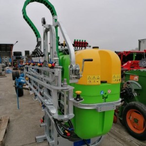 Prskalica 800L, 12m grane - stalni tlak - NOVA
