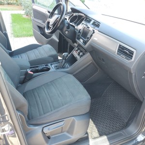 VW Touran 2,0 TDI DSG Highline