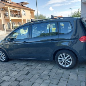 VW Touran 2,0 TDI DSG Highline