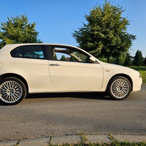 ALFA ROMEO 147 1.9 JTD
