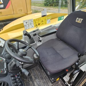Caterpillar TH408D
