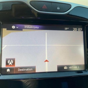 RENAULT CLIO 2016 1,5DCI_AKCIJ_NAVI PDC REG04/ 24SERVISNA KLIMA N Gum