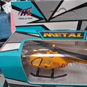 Igračka helikopter- metalni helikopter 3