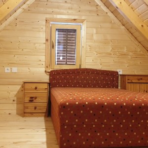 Drvena kuća 8x5m