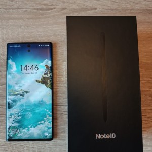 P: Samsung Galaxy Note 10