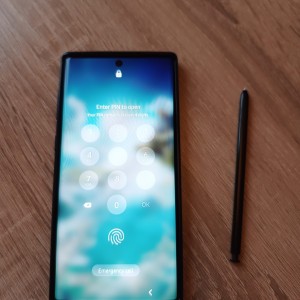 P: Samsung Galaxy Note 10