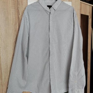 P: Armani Exchange košulju