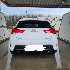 Toyota Auris 1,4d4d 2014.g,181300km prvi vlasnik ČK