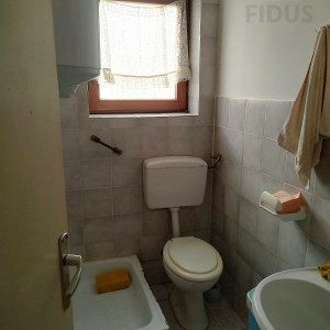Kuća s okućnicom - Sarvaš