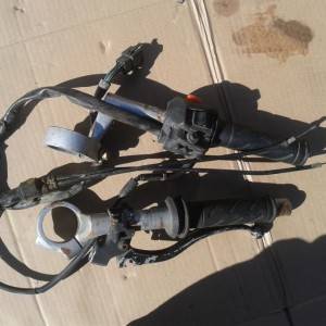 Prodajem Dijelove Jao Yamasaki 125 sportski Prednji teleskopi Cijena 27€