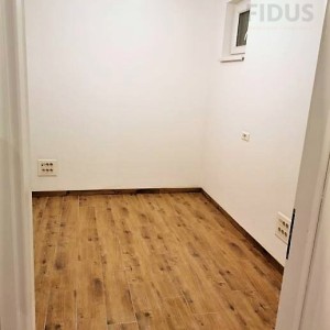 Trosoban stan - Donji grad (Osijek)
