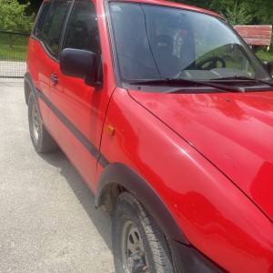NISSAN TERRANO 2 - 2,7