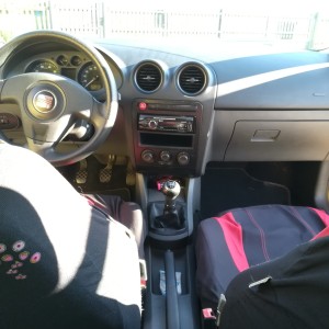Seat Ibiza 1.4 16V , 1. vlasnica, kupljena u HR, servisirana u ovlaštenom servisu