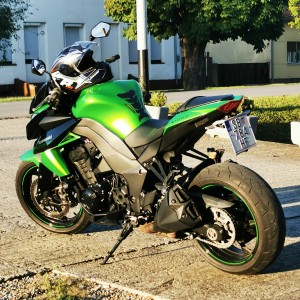 Z 1000