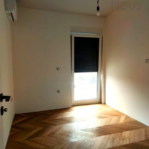 Atraktivan peterosoban stan - Retfala (Osijek)