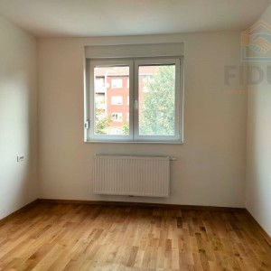 Trosoban stan s natkrivenim parkingom - Donji grad (Osijek)