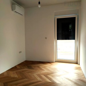 Atraktivan peterosoban stan - Retfala (Osijek)