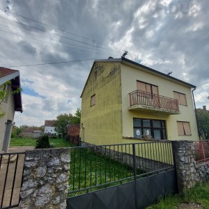 Obiteljska kuća s poslovnim prostorom - Mirkovci