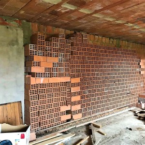 Zgrada s 3 stana + poslovni prostor - Donji grad (Osijek)