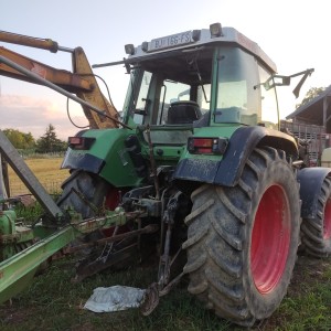 Traktor Fendt 509 c sa prednjim utovarivaćom