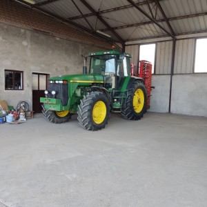 Traktor John Deere 8200