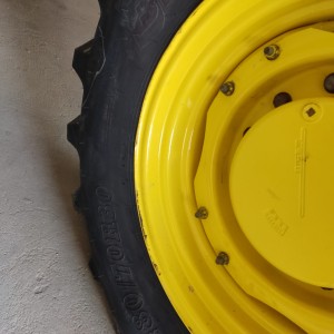 Traktor John Deere 8200