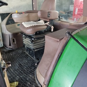Traktor John Deere 8200