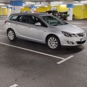 Opel Astra 1.7 cdti karavan