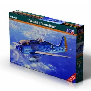 Maketa avion Focke Wulf Fw 190 A-8 Rammjager 1/72 1:72