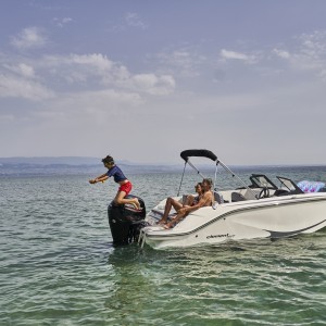 BAYLINER ELEMENT M19 NOVO PLOVILO GLISER BOWRIDER BEZ KABINE RASPRODAJA SA LAGERA- MERCURY MOTOR