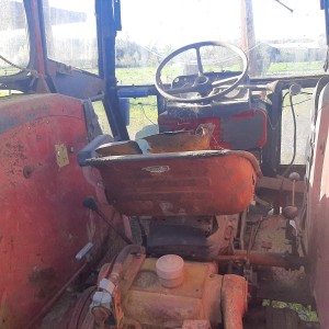 Traktor IHC 844 s