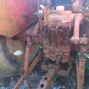 Traktor IHC 844 s