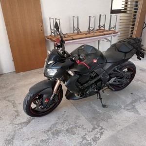 Motocikl kawasaki 750 R