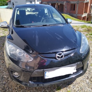 Prodajem Mazdu 2 sport 1.6 CD motor